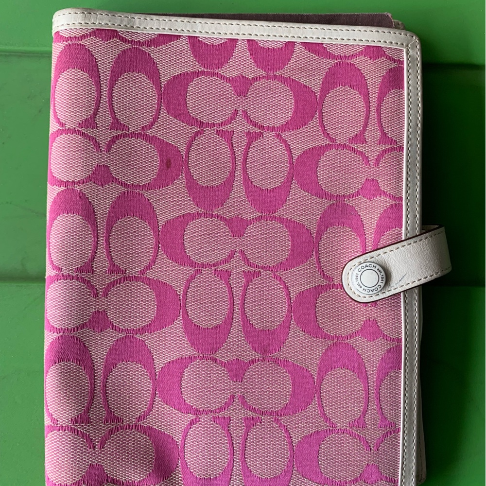 Coach notebook planner daily